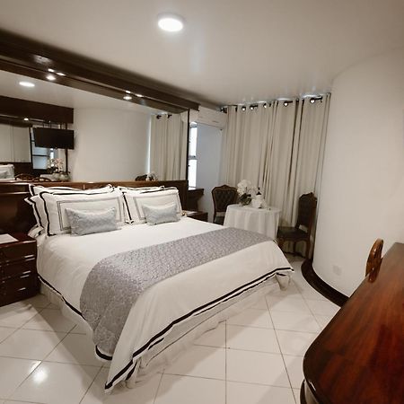 Hotel Arenal Santa Cruz de La Sierra Extérieur photo