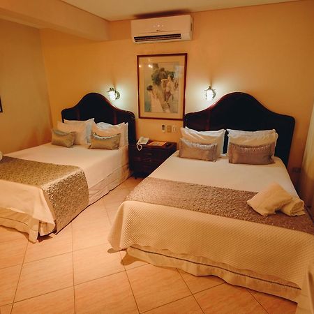 Hotel Arenal Santa Cruz de La Sierra Extérieur photo
