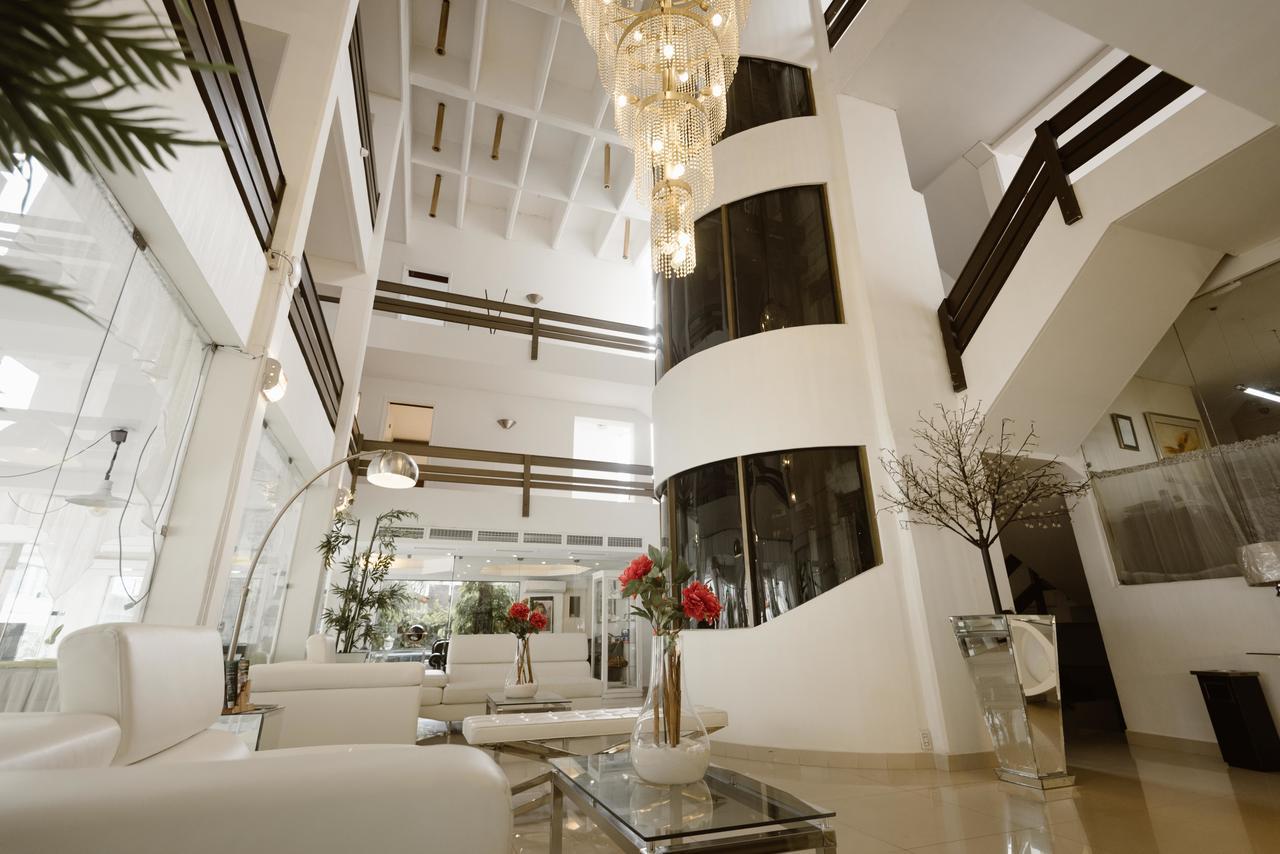 Hotel Arenal Santa Cruz de La Sierra Extérieur photo