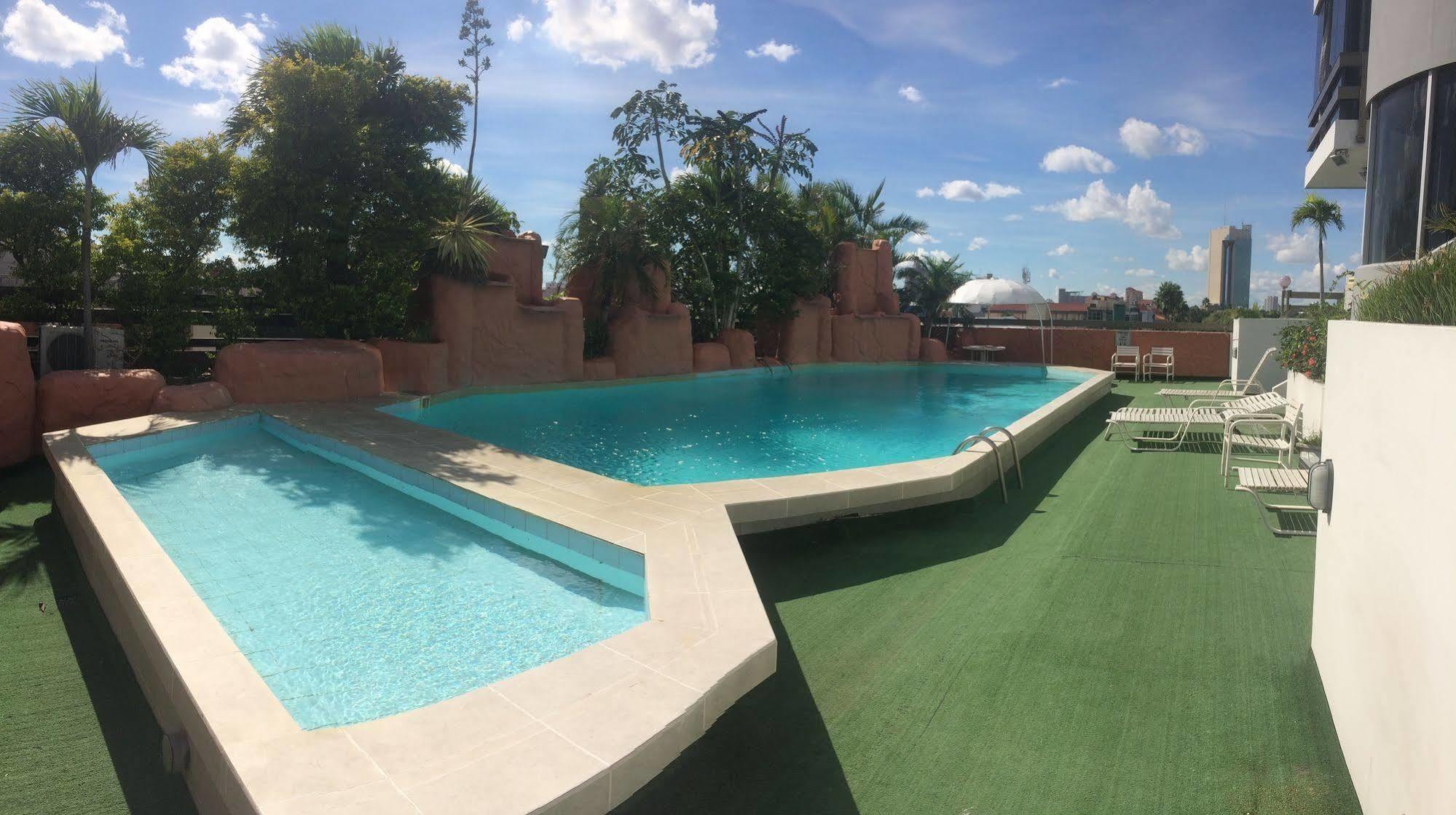 Hotel Arenal Santa Cruz de La Sierra Extérieur photo