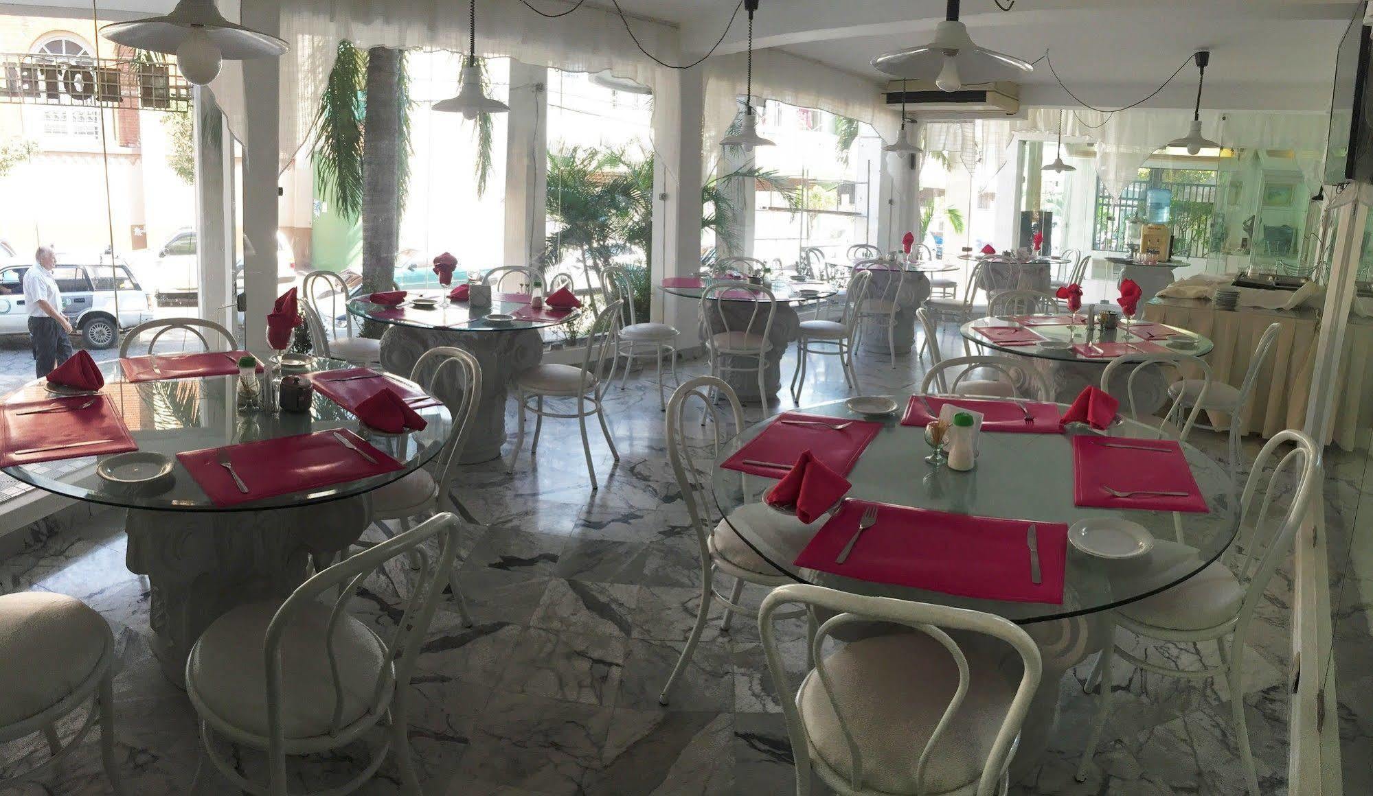 Hotel Arenal Santa Cruz de La Sierra Extérieur photo